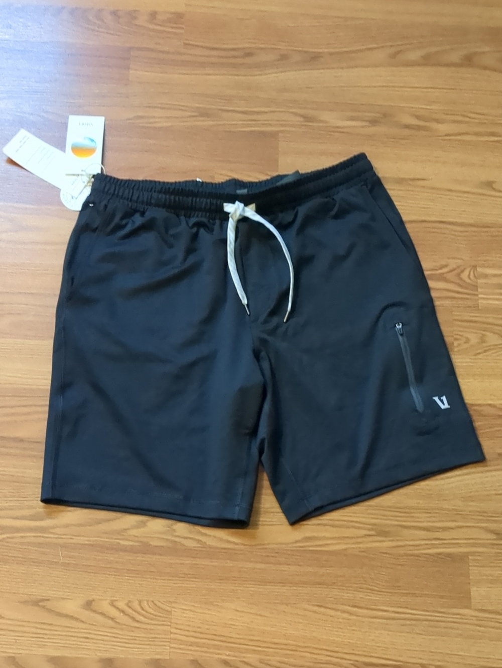 Vuori Sunday Performance Short 8.5" Black NWT Men M